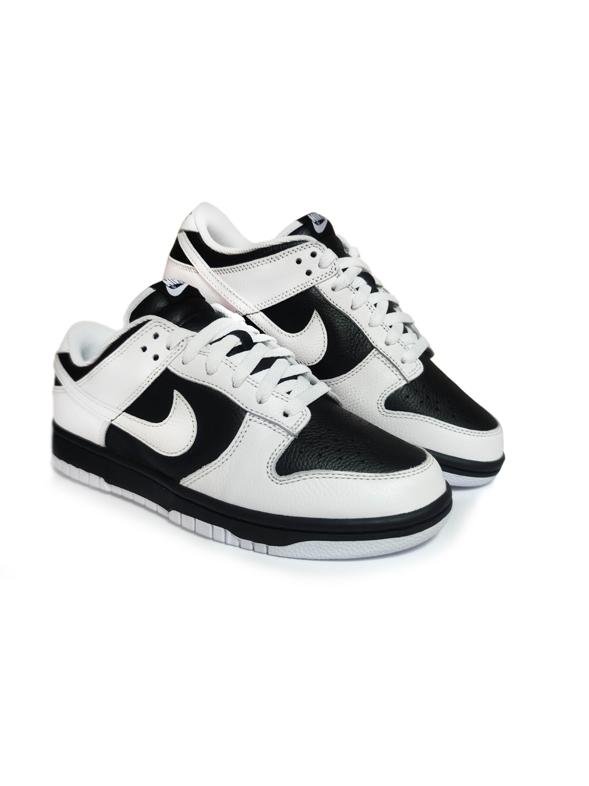 NIKE DUNK LOW Retro Reverse Panda FD9064 011